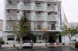 178_Hostal-Ruta-de-Sur-fachada_1852